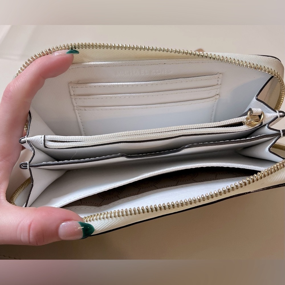 Michael Kors Large Color Block Wallet - Picture 6 of 7